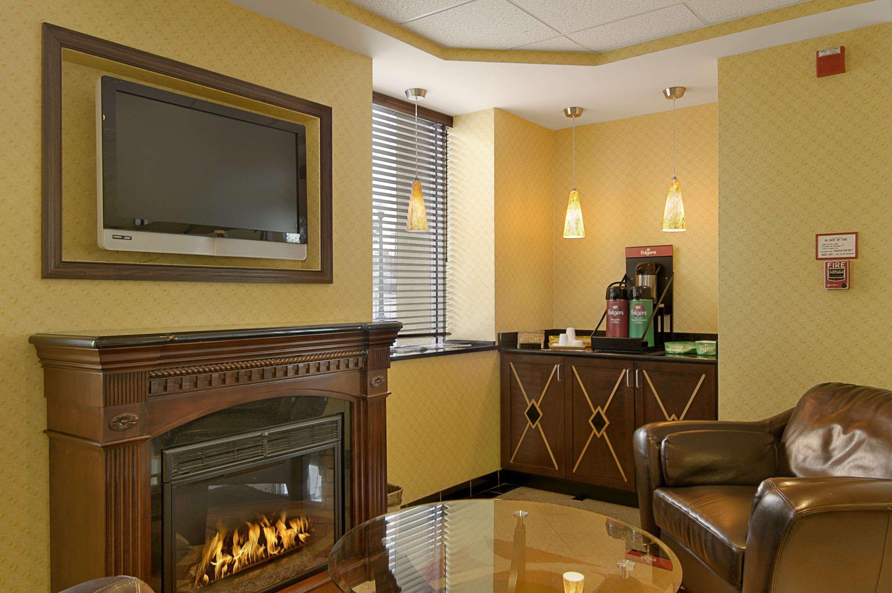 Days Inn By Wyndham Silver Spring Rom bilde