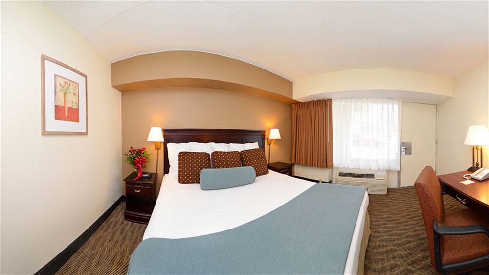 Days Inn By Wyndham Silver Spring Eksteriør bilde